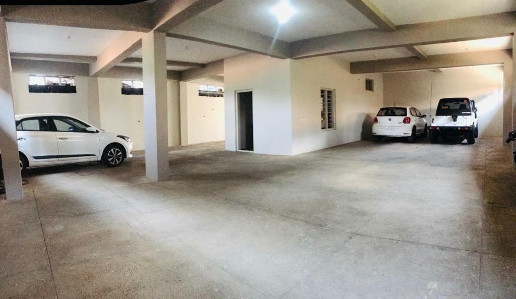 Sharada Residency Hotel Somvarpet Exterior photo